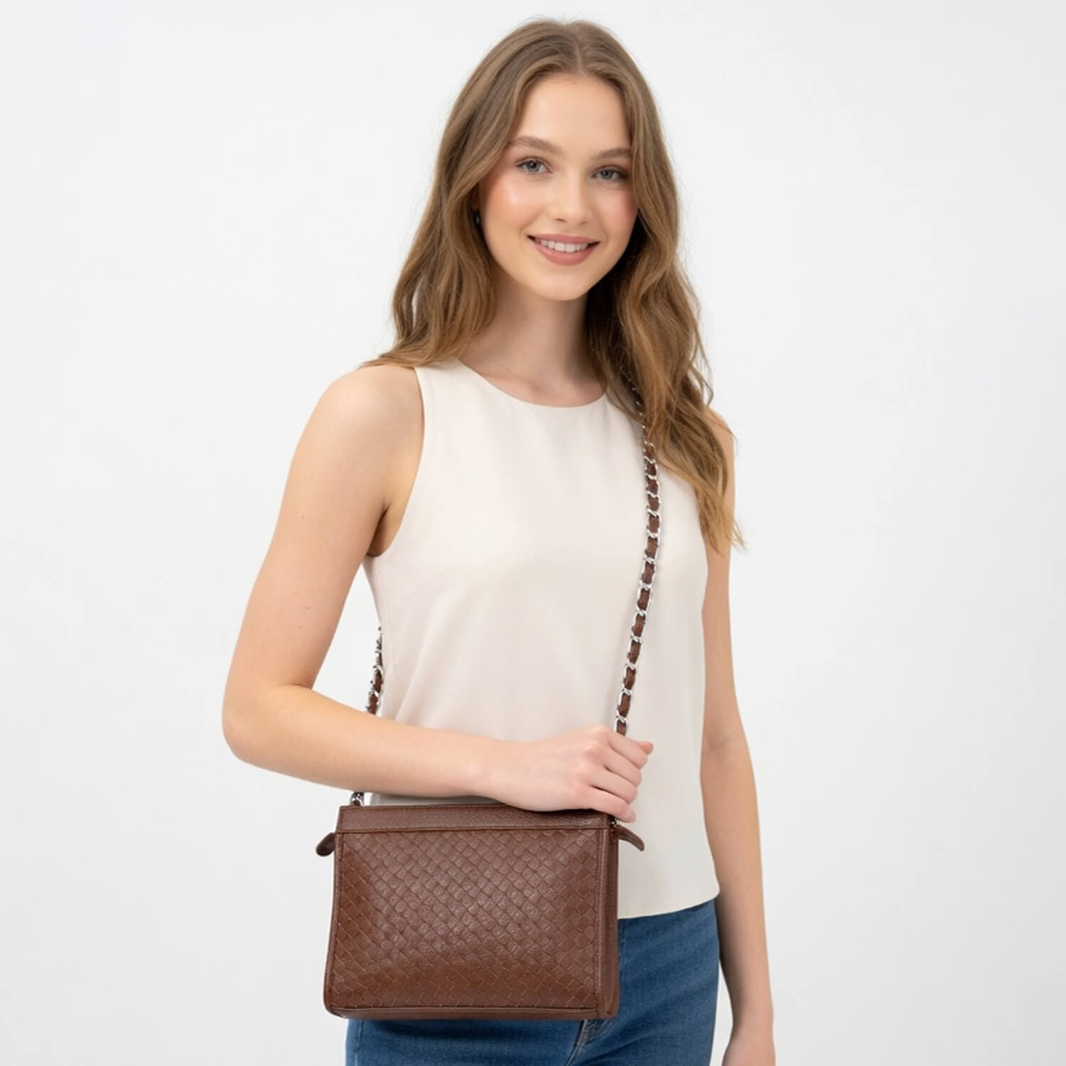 Aizo Velvora Weave Bag