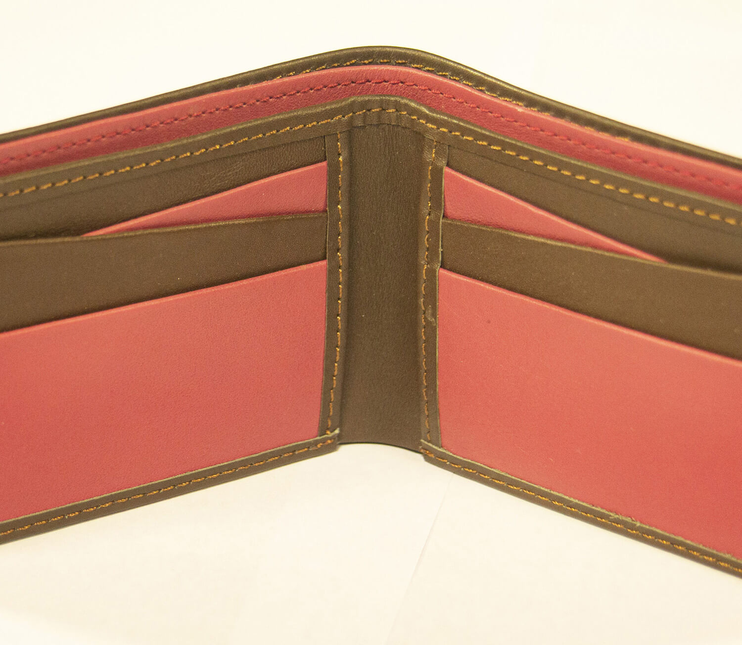 Aizo Blushtan Wallet - Image 4