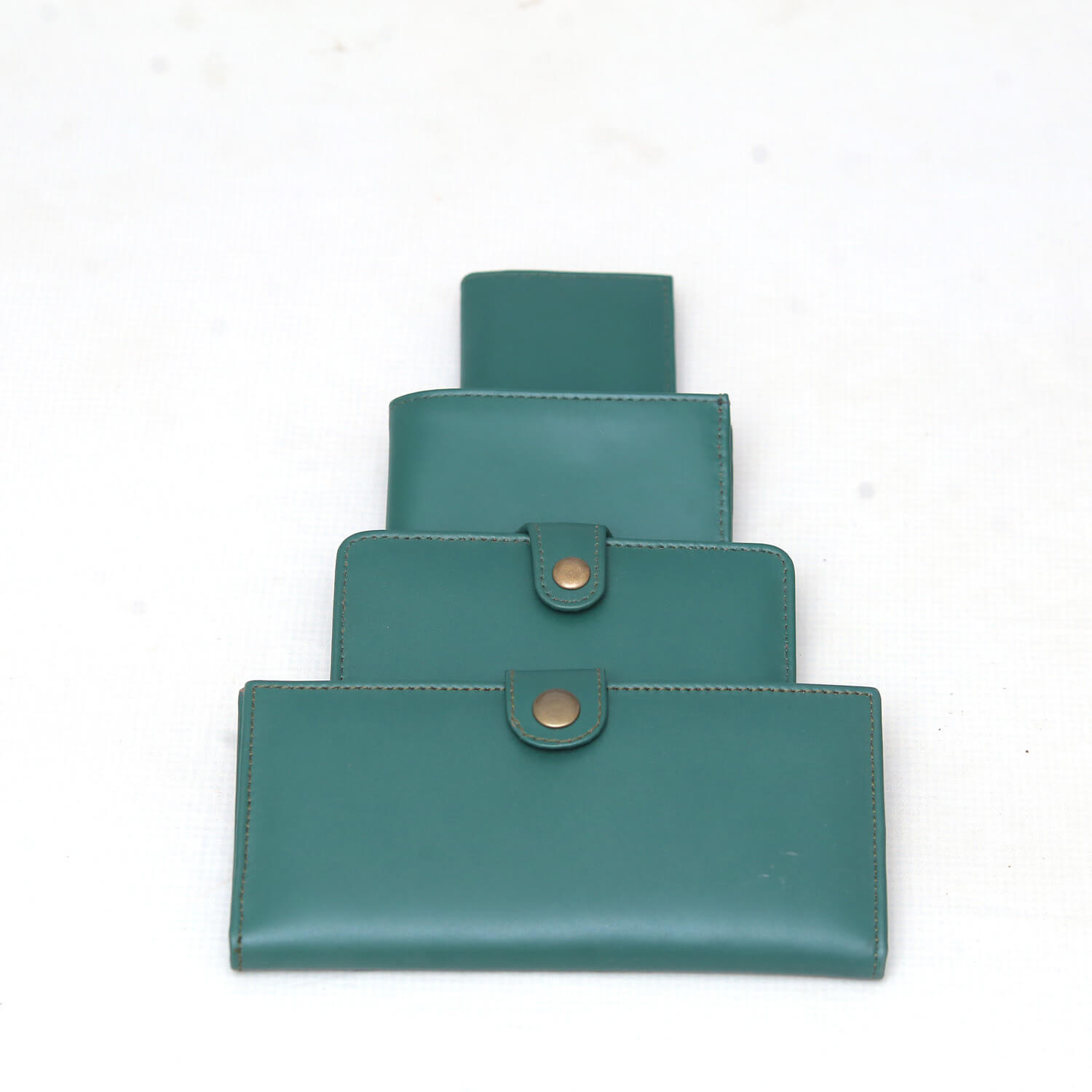 Aizo Cavon Long Wallet - Image 4