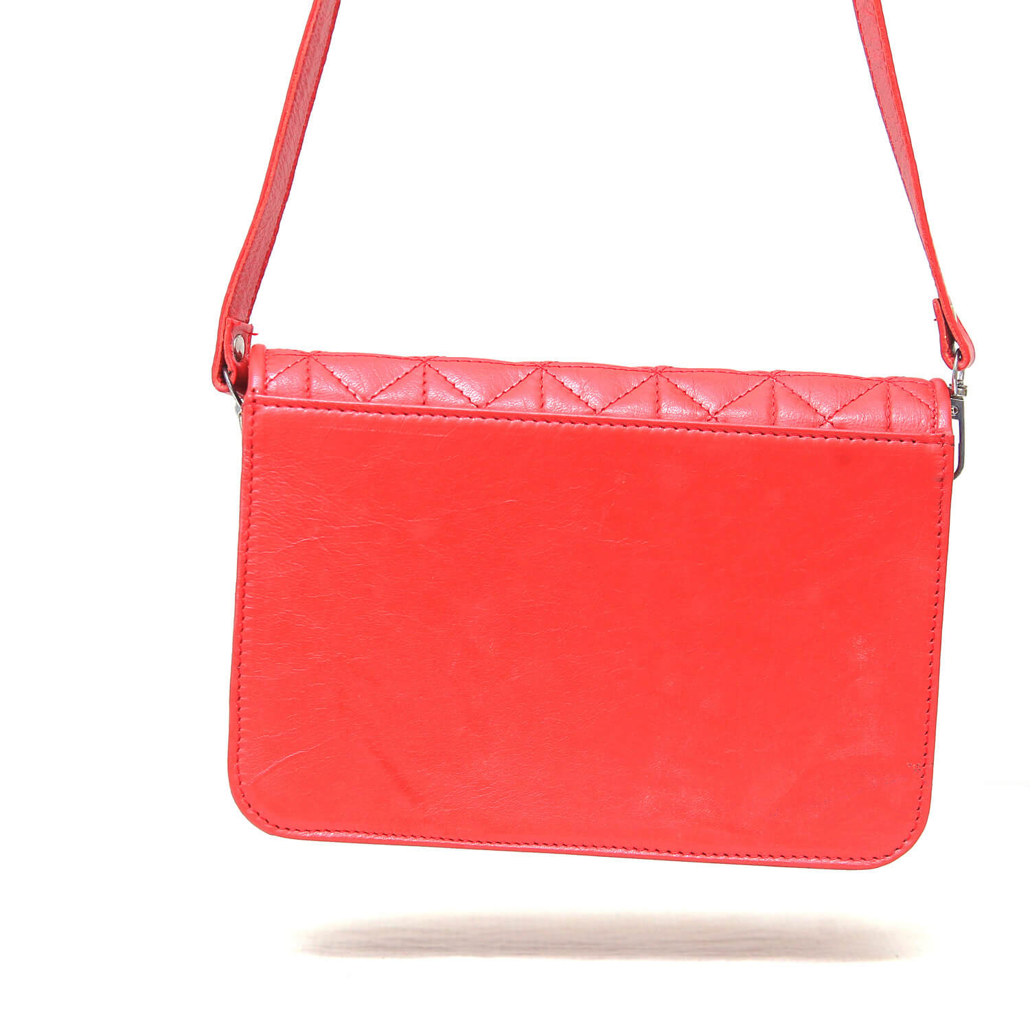 Aizo Cavora Bag Red - Image 6