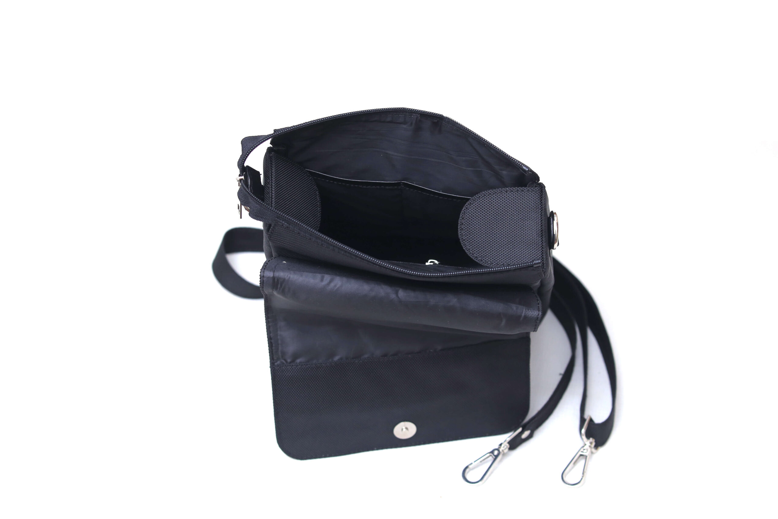 Aizo Clouden Crossbody Bag - Image 6